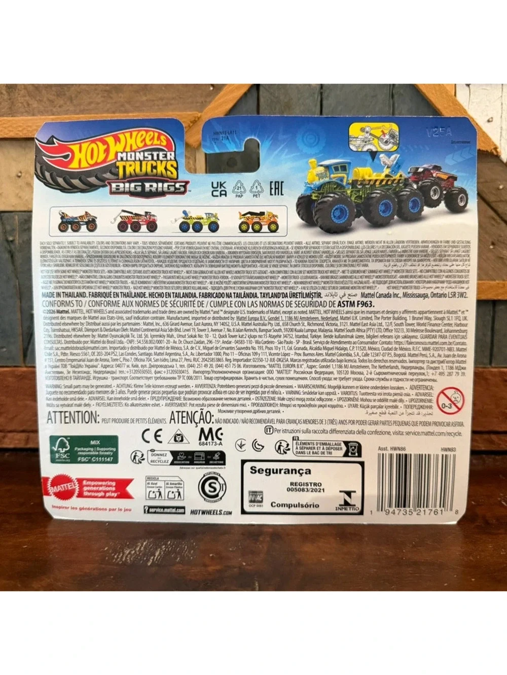 Hot Wheels Monster Trucks Big Rigs Loco Punk 1:64 Scale 6-Wheel Toy Truck